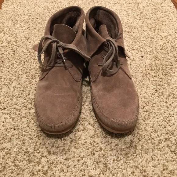 LUCKY BRAND - suede tied ankle boots😍 - Picture 3 of 4